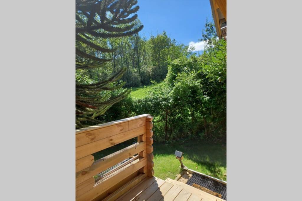 L'Oree Des Bois , Detente Et Calme . Mesigny Exterior foto