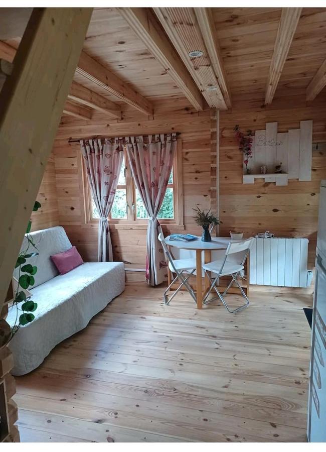 L'Oree Des Bois , Detente Et Calme . Mesigny Exterior foto
